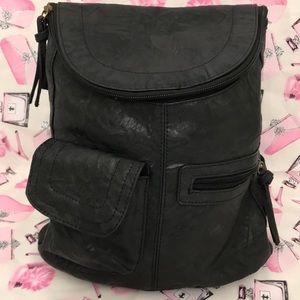 Bueno black faux leather purse backpack